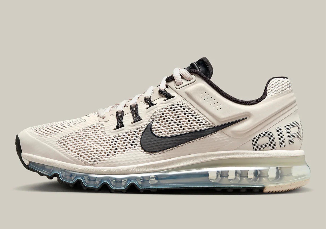 NIKE AIRMAX 2013 MCLGY/M SILV 国内発送 Amazon | [ナイキ] エア マックス 2013 AIR MAX 2013 メタリック