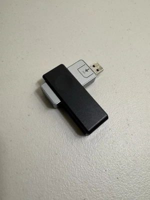 AT&T GIO322 USB SIM PORT 3G AIRCARD BROADBAND MODEM - Image 1 of 4