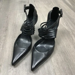 Décolleté Hermes in pelle nera punta punta tacchi 37,5 - Foto 1 di 9
