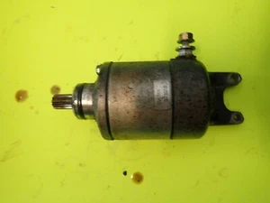 Suzuki DR 350 starter motor - Picture 1 of 2