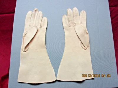 Guantes largos vintage Crescendoe beige cuero color nailon damas talla 6 1/2 Foto 1 de 4