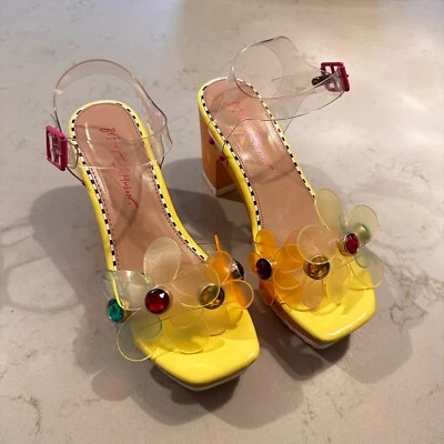 Sandalia Betsey Johnson para mujer de tacón Beckket transparente floral talla 6,5 Foto 1 de 4