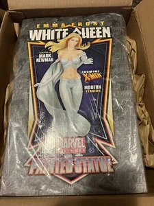 Bowen Designs Emma Frost Statue White Queen Retro Sideshow Collectibles - Picture 1 of 1