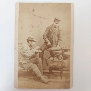 FOTOGRAFIA-F.LLI DE LUCA-1870-ITALIA-NAPOLI-FRIGGITORE AMBULANTE E AVVENTORE - Picture 1 of 3