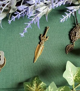 Metal Magic Short Sword Bookmark (Brass) - Picture 1 of 3