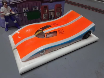 Coche slot vintage 1/24. Chasis de latón y alambre. x12 probado en pista de madera funciona bien Foto 1 de 4