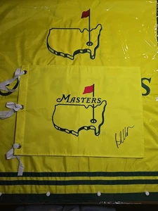 Brooks Koepka Firmado Autógrafo Masters Pin Bandera Súper Raro  - Imagen 1 de 2