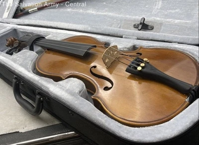 Brown Musical Instruments 3 String Acoustic Violin Size 3/4 w/Hard Case - Image 1 of 4