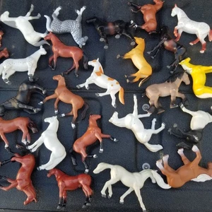 Vtg Funrise Toy Horse Figures Stallion Paso Fino Brumby Equestrian *Lot 28 Pcs* - Picture 1 of 7