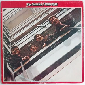 THE BEATLES / 1962-1966 ~ 1973 2xLP Compilation 'Red' Album ~ 1st Press ~ VG/VG+ - Picture 1 of 8