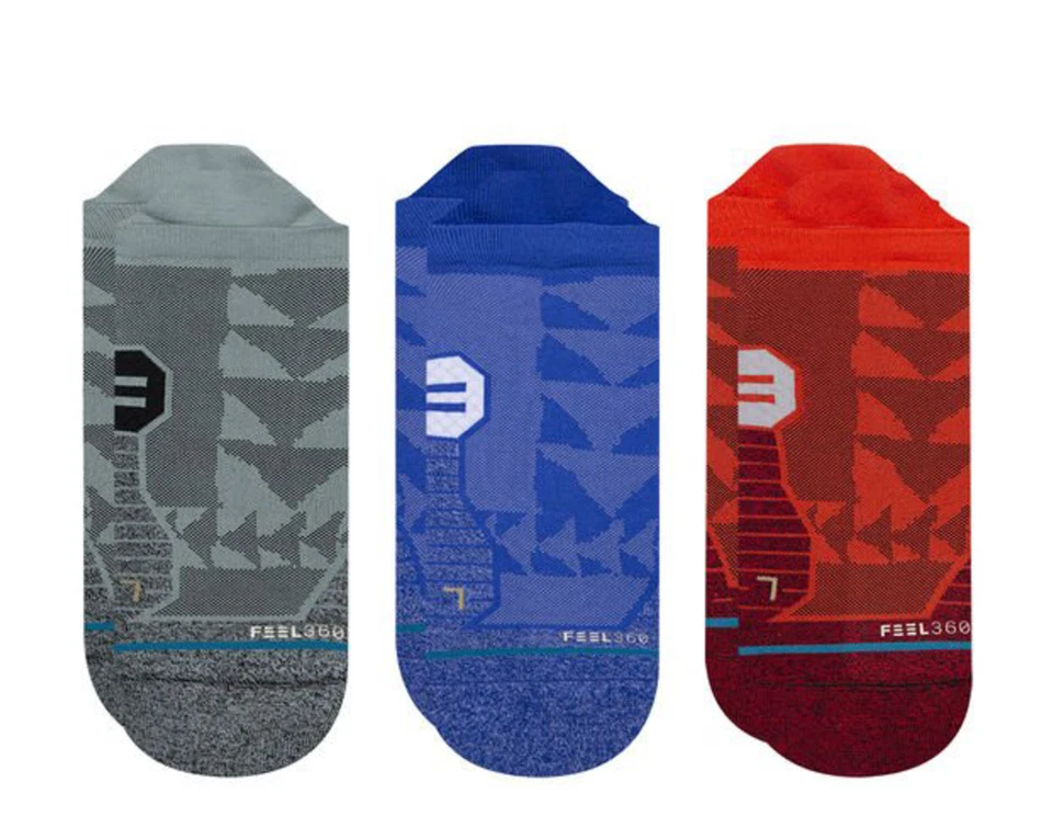 Stance Feel 360 - Paquete de 3 calcetines tobilleros Sloan para correr gris/azul/rojo A248A21SLO-MUL Foto 1 de 1