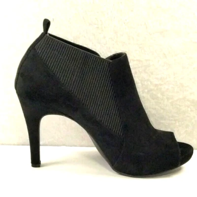 Botines SIMPLY VERA WANG para mujer 8,5 negros gamuza lados elásticos Foto 1 de 4