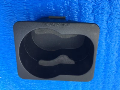 Chevrolet Suburban Tahoe GMC Yukon 1995-1999 consola central portavasos delantero Foto 1 de 4