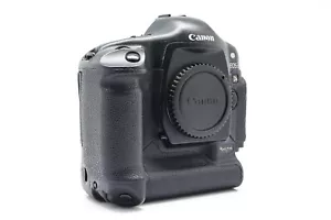 Canon EOS 1DS 11,1 MP EF-Halterung Digitalkameragehäuse - Bild 1 von 23