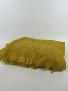 CREVENT Farmhouse Boho Knitted Throw Blanket for Couch Sofa Chair Bed Home - Picture 1 of 4