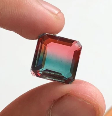 10.43 Cts Bi Color Tourmaline, Top Quality Bi Color Tourmaline Doublet Gemstone - Image 1 of 4