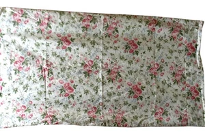 Laura Ashley 2 Lilian King Pillowcases Pink Floral 100% Cotton Cottage Romantic - Picture 1 of 6