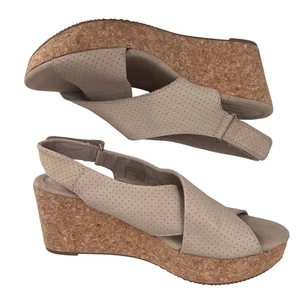 Clarks Beige Perforated Wedge Sandals Slingback Comfort Shoes Womens 11 W - Picture 1 of 7