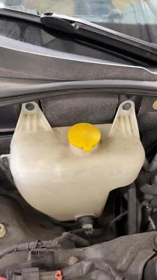 05 06 07 08 09 10 11 MAZDA RX8 Windshield Washer Bottle - Image 1 of 4