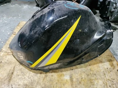 2005-2006 SUZUKI GSXR 1000 OEM БЕНЗОБАК ТОПЛИВНЫЙ ЭЛЕМЕНТ ПОВРЕЖДЕН/РЖАВЧИНА - Изображение 1 из 4