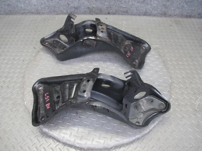 95-00 LEXUS UCF20L LS400 SUSPENSIÓN DELANTERA DERECHA E IZQUIERDA SOPORTE MONTAJE OEM Foto 1 de 4