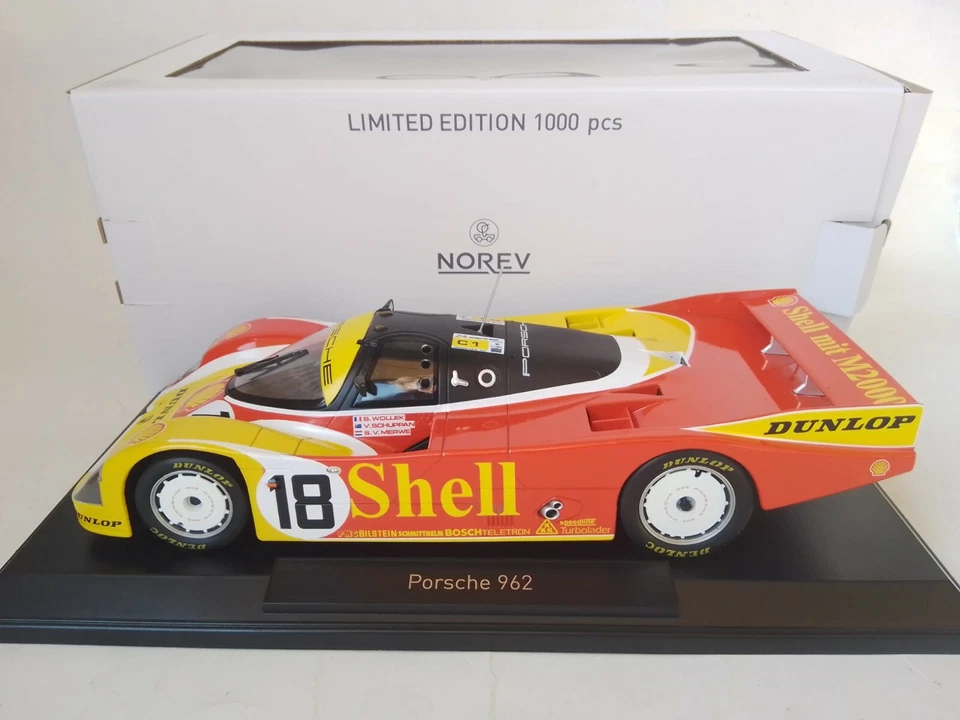 Porsche 962C Le Mans 1988 Wollek-Schuppan-V.d.Merve 1 18 NOREV 187414