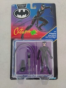 vtg 1991 Kenner Batman Returns Catwoman DC Comics Whipping Action Figure 4" - Picture 1 of 3