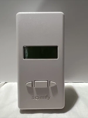 Módulo de pared interfaz SOMFY Z-Wave a RTS 1811265 usado Foto 1 de 4