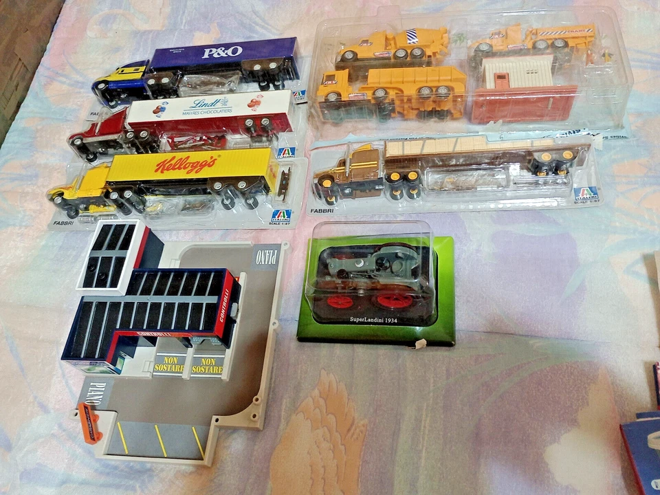 CAMION TRATTORE  MEZZI X CANTIERE AERA SERVIZIO STOCK IRALERI E ALTRO 1:72 - Immagine 1 di 1