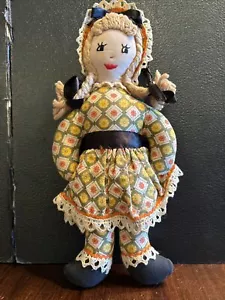 39) Vintage 10” handmade doll, yarn hair, embroidered face great condition - Picture 1 of 8