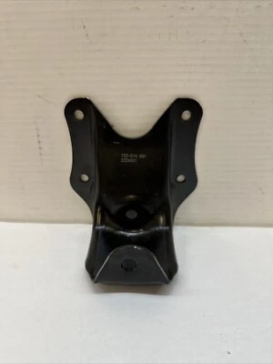 KIT SOPORTE RESORTE HOJA POSICIÓN TRASERA FORD E-250 E350 E-450 SUPER DUTY 722-074 Foto 1 de 2