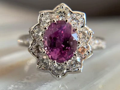 5.10Ct Oval cut Natural Pink Sapphire & Diamond Wedding Ring 18K white gold - Image 1 of 4
