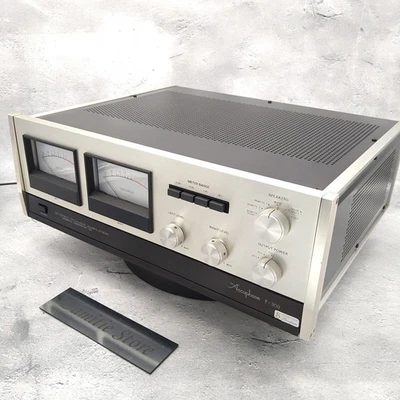 ACCUPHASE P-300 Stereo-Leistungsverstärker Vintage Japan P300 Silber... - Bild 1 von 4