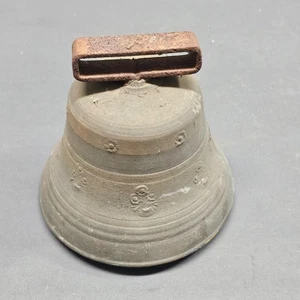Vecchia campana mucca svizzera 17 cm 1,7 Kg - Foto 1 di 3