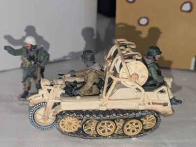 King & Country Segunda Guerra Mundial Fuerzas Alemanas Kettenrad (motocicleta de media pista) WSS81 1/30 con B Foto 1 de 4