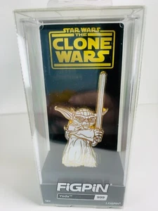 Star Wars Celebration 2022 FiGPiN Clone Wars Gold Plated Yoda 1/1500 #999 - Picture 1 of 2