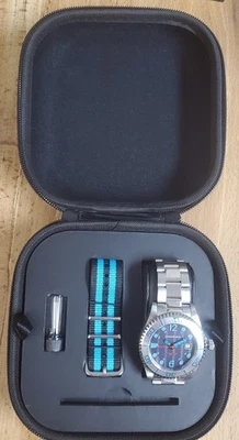 Reloj para hombre Armand Basi Rocket - bisel verde azulado; acero inoxidable - Imagen 1 de 3