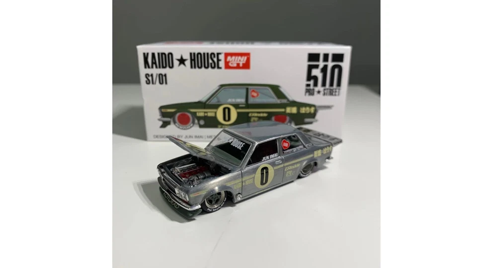¡PERSECUCIÓN! MINI GT KAIDO HOUSE KHMG001 DATSUN 510 PRO STREET OG VERDE 1:64 S1/01 Foto 1 de 1