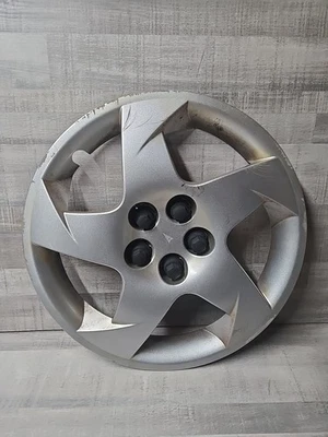 Полноразмерный колпак ступицы колеса 16 дюймов 2003/09 Pontiac Vibe 16 дюймов б/у - Изображение 1 из 3