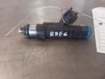 Fuel Injector from 2014 Ford F150 5.0L  9047356 - Image 1 of 4