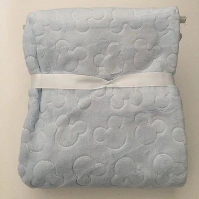 NUEVA Manta Bebé Disney Orejas de Mickey Mouse Repujado Azul Regalo Bebé | Bebé Disney Foto 1 de 4