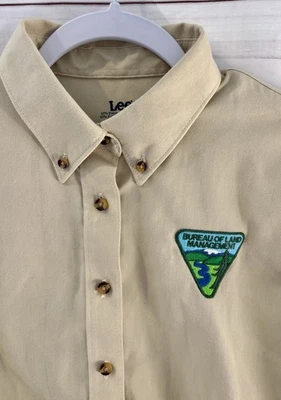 BUREAU OF LAND MANAGEMENT Ladies Lee M LN Button Down Khaki LS Shirt BLM - Image 1 of 4