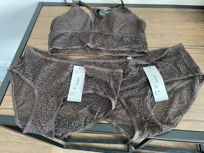 Sujetador DKNY Moderno de Encaje Hipster Panty Mediano y Grande Es Mediano Foto 1 de 4