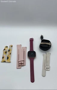 Fitbit Activity Tracker With Assorted Bands Bundle - Photo 1 sur 6