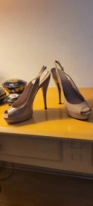 Gucci Auth 9.5 US 39.5 EU Beige Patent Platform Slingback Heels Shoes Runway - Picture 1 of 6