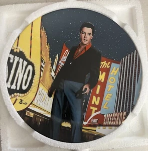 Vintage Delphi Elvis Presley Elvis on Big Screen Sammelteller Viva Las Vegas - Bild 1 von 3