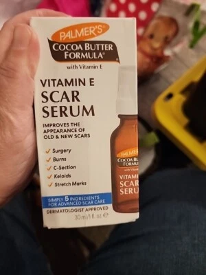 Suero para cicatrices de vitamina E fórmula de manteca de cacao Palmer's 1 oz Foto 1 de 2