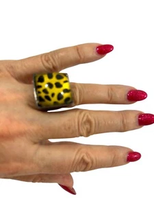 Women’s Vintage Fashion Ring Yellow Cheetah 5 Square Lucite Chunky Statement - Picture 1 of 17
