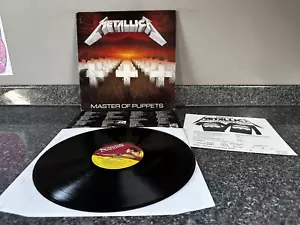 LP VINYL METALLICA MASTER OF PUPPETS MFN 60 UK 1ST PRESS ASTON CLINTON EX/EX - Picture 1 of 14