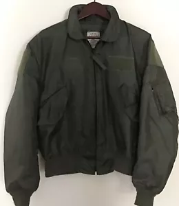 US-Militärjacke Flyer Herren Sommer Typ CWU 36/P Größe Large Grün Aramid - Bild 1 von 8